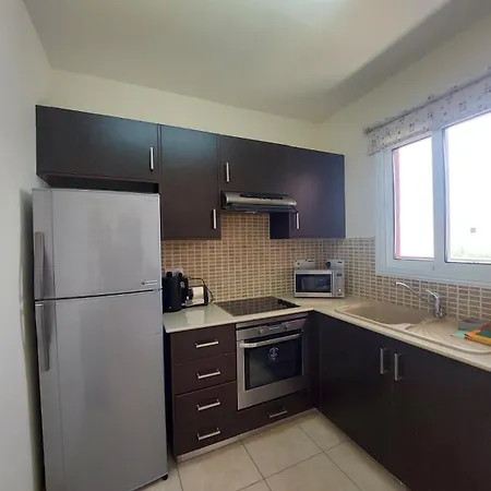 Mythical Sands - Iris Apartman Paralímni