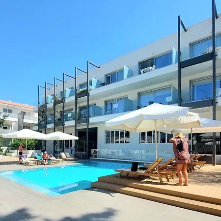 Mythical Sands - Iris Apartman Paralímni